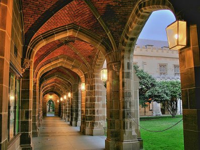 墨尔本大学开发出世界上首个石墨烯电流成像新技术