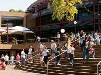 卧龙岗大学创业孵化器成立第一个种子基金