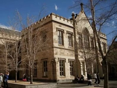 澳洲麦考瑞大学图书馆特点